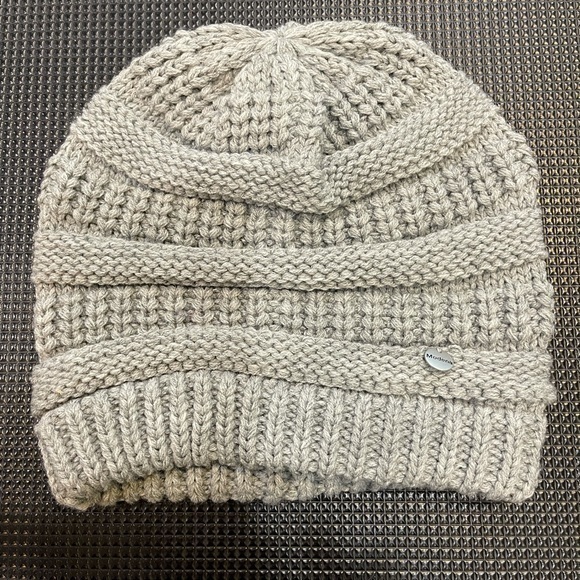 Modena knit gray Beanie Hat - Picture 1 of 6
